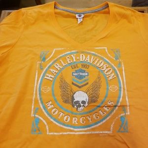 Harley-Davidson shirt